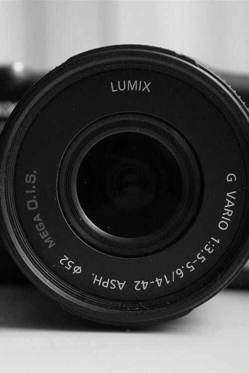 Specifie an alternate text for an image